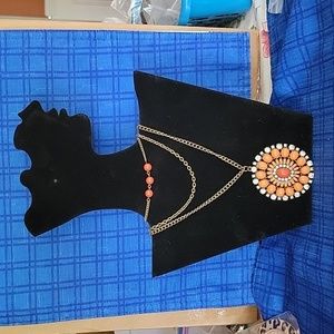 Correl ,crystal necklace